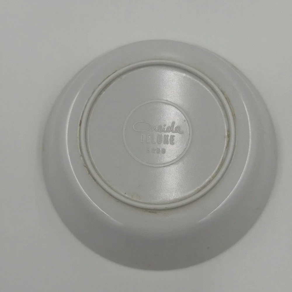 Vintage 1969 Oneida Deluxe Raggedy‎ Ann and Andy Melamine Bowl 3258 White 4.5in